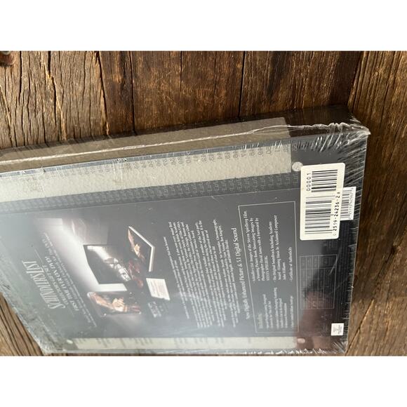 NEW Schindler's List Limited Edition Collectors DVD in Plexiglass Case JL - Picture 9 of 9